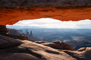 Obraz premium Mesa Arch-Glowing Up Close