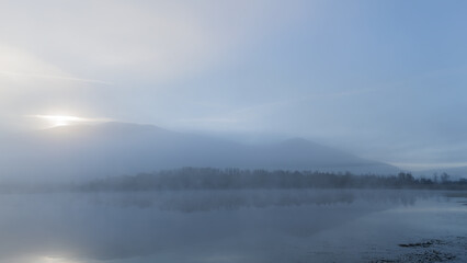 Levé dans la brume