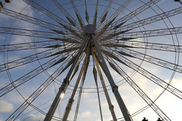 Obraz premium La grande Roue de Paris au jardin des Tuileries