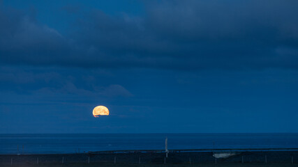 moon over the sea © Sieku Photo