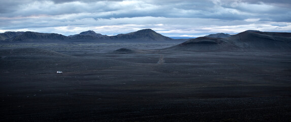 view of the mountains © Sieku Photo
