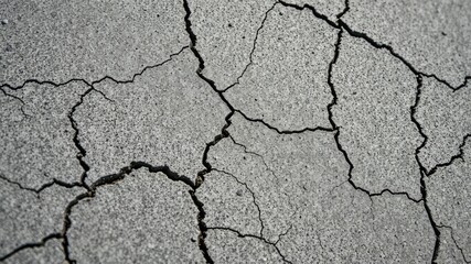 Obraz premium Cracked Concrete Texture Close-up - Urban Gray Abstract