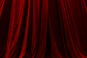 Fototapeta premium Red curtain in theatre background
