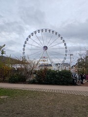 ferris wheel in the park