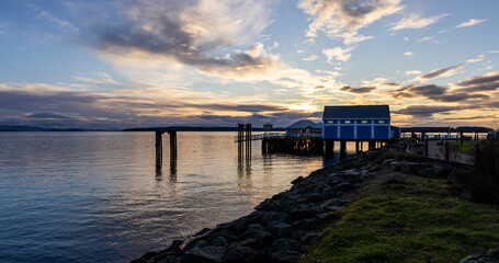 Fototapeta premium Serene Sunrise Over Sidney Waterfront on Vancouver Island, BC, Canada