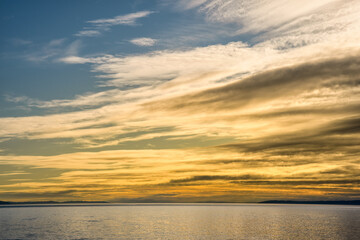 2023-12-31 A BEAUTIFUL SUNSET WITH NICE CLOUDS AND THE PUGET SOUND FROM WHIDBEY ISLAND WASHINGTON