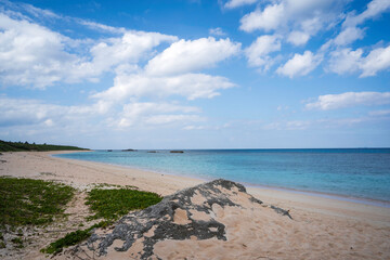 竹富島　青い空と海と白い砂浜