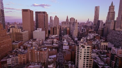 Obraz premium New York City skyline at dusk