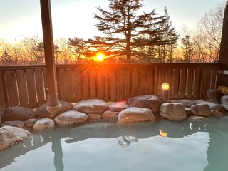 日の出を見ながらの温泉