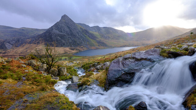 Tryfan and the Afon Lloer, Eyri/Snowdonia National Park, Wales
