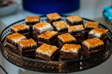 Delicious Chocolate Cakes with Caramel Topping