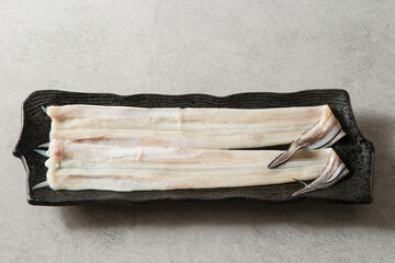 Fresh eel on a plate	