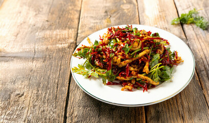 Spicy stir-fried meat and vegetables
