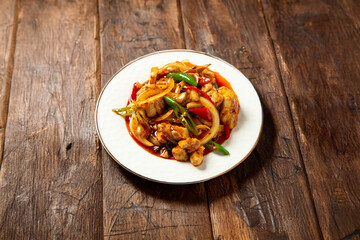 Spicy stir-fried meat and vegetables