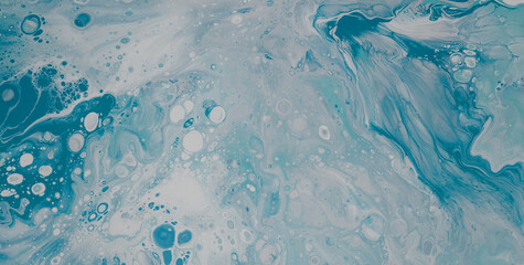 The Blend of Colorful Textures, Gold, and Patterns in Design
