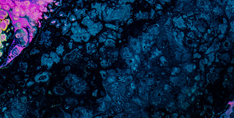 Luminous Flow: Exploring the Magic of Liquid Art in Oil Paint
