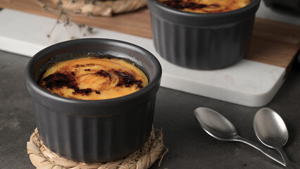 Bowls with Creme brulee