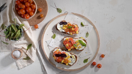 Italian bruschetta with roasted tomatoes