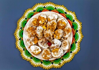 Authentic sweet Christmas French toast served with sugar and cinnamon in a Christmas atmosphere