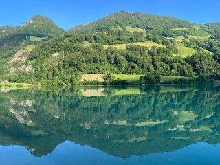 Lake Lungern or Natural reservoir Lungerersee - Canton of Obwald, Switzerland (Naturstausee Lungernsee oder Lungerensee - Kanton Obwald, Schweiz)