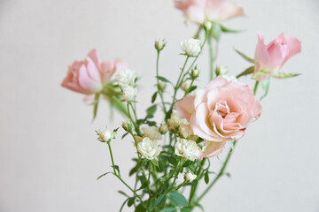 スプレー薔薇の花束