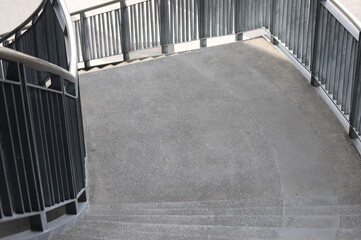 Obraz premium The path is made of cement.