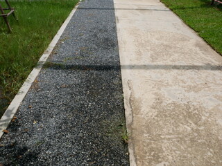 Obraz premium The path is made of cement.