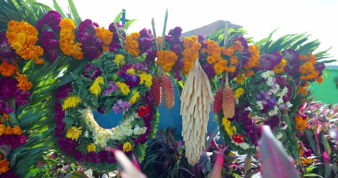 Flores Decoraci&oacute;n, Cementerio colorido, pante&oacute;n