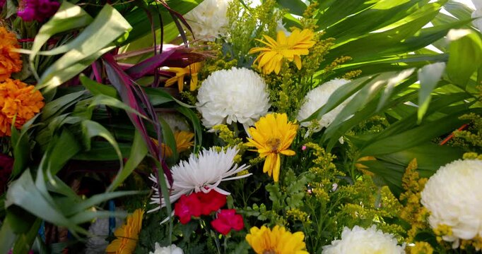 Arreglos florales del cementerio