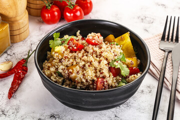 Dietary vegetarian quinoa with vegetables
