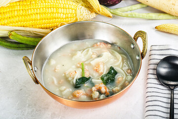 Soup with prawn and noodle