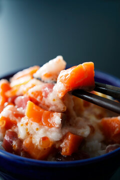 Process photograph of Kaisen nagaimo being served with chopsticks.