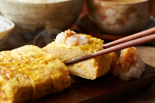 Thick Sweetened Japanese Omelet	