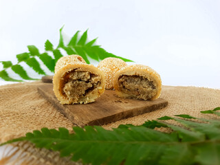 onde-onde cake or sesame balls which have green bean filling. isolated on white background