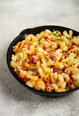 macaroni with cheese and bacon, baked, homemade, no people,