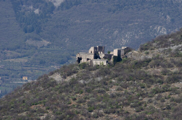  Il forte di Monte, chiamato anche forte Mollinary, è una fortezza edificata dagli austriaci tra...