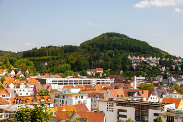 Obraz premium Stadtansicht von Albstadt Tailfingen im Zollernalbkreis in Baden-Württemberg, Schwäbische Alb.