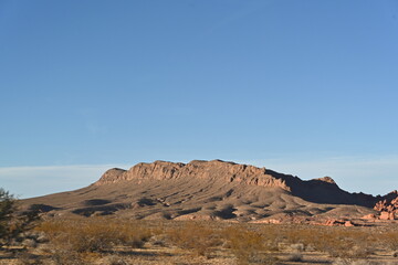 Fototapeta premium Paisaje de las montañas del desierto de las Vegas Nevada, Valle de Fuego
