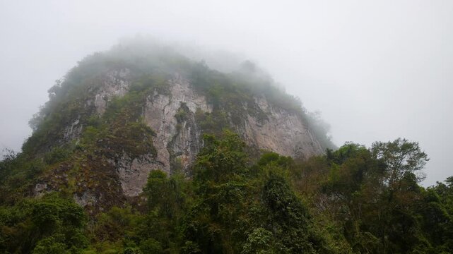 Cerros De La Monta&ntilde;a, Neblinas de Zunil, Quetzaltenango, Guatemala