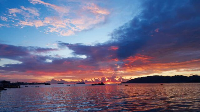 sunset timelapse over the sea (Sabah Kota Kinabalu)