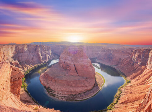Sunset at Horseshoe Canyon on the Colorado River in Page, Arizona,