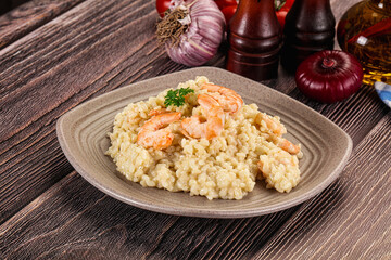 Gourmet risotto with prawn and cheese