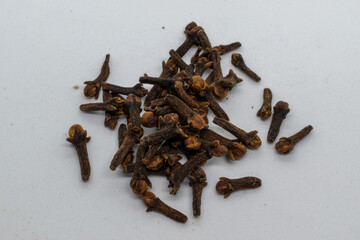 Cloves