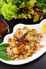 Yam Naem Khao Tod Recipe Spicy Salad of Curry Rice Croquette,Thai Food spicy