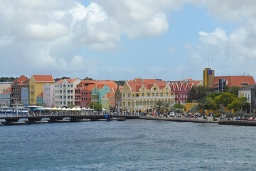 Naklejka premium the tourist city of willemstad on the island of curaçao