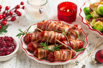 Pigs in blankets