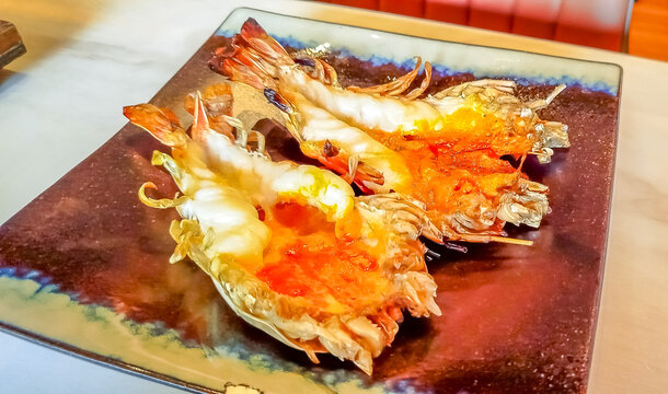 River fresh water prawns with tomalley grilled in restaurant