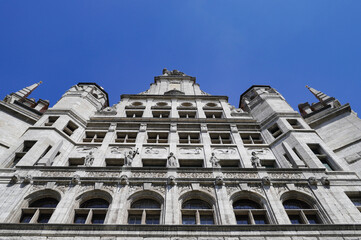 Leipzig, figurenbestückte Prunkfassade am Neuen Rathaus