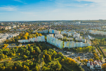 Block of flats. Gdańsk Zaspa. Autumn weather. The largest blocks. © Kamil