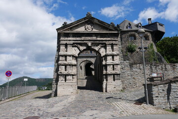 Fototapeta premium Friedrichsthor Burg Altena im Sauerland